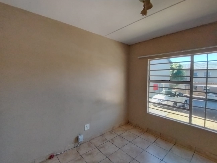 3 Bedroom Property for Sale in Geelhoutpark North West
